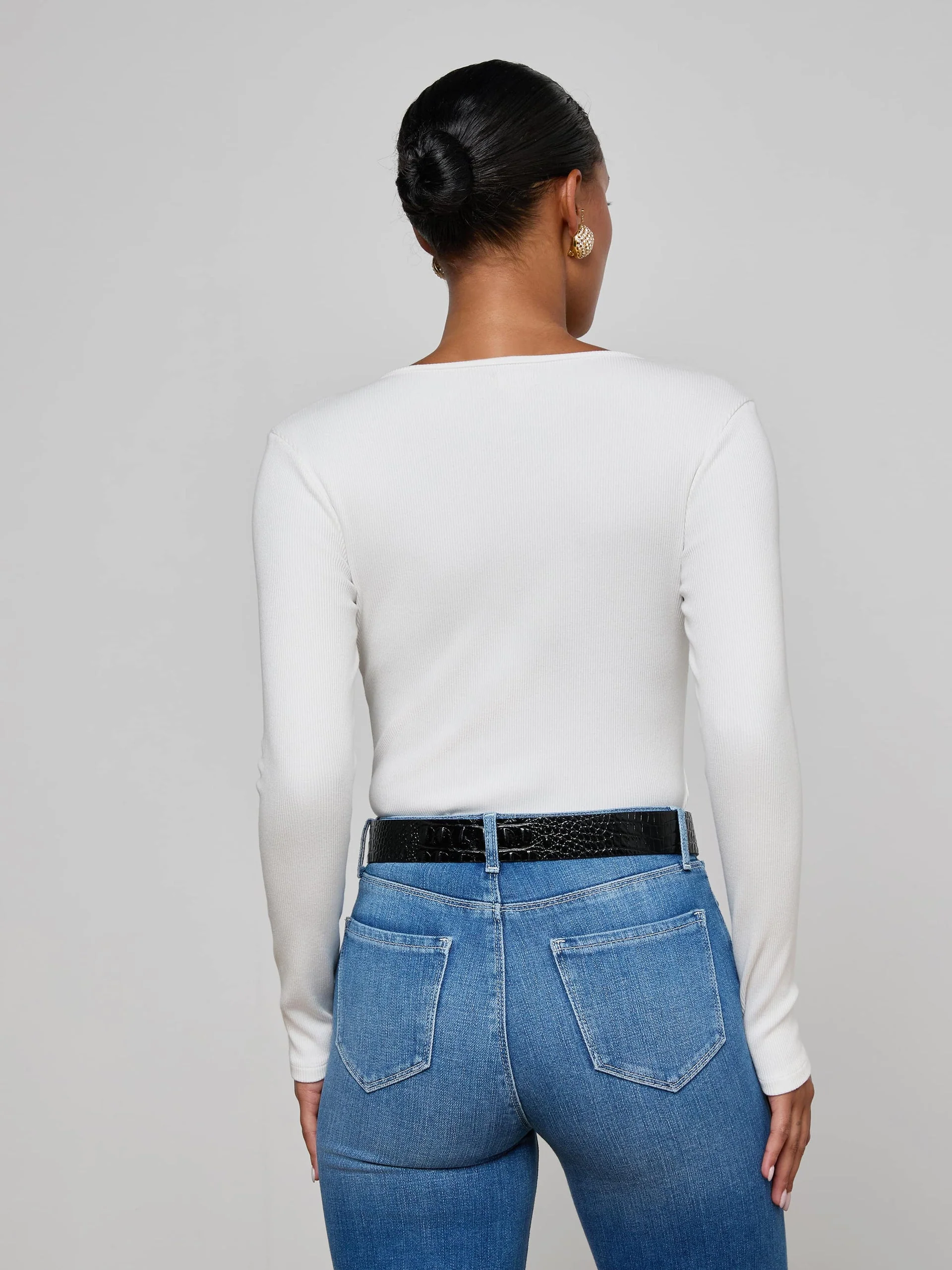 L'AGENCE SCARLET LONG SLEEVE SCOOP NECK TEE - Image 5